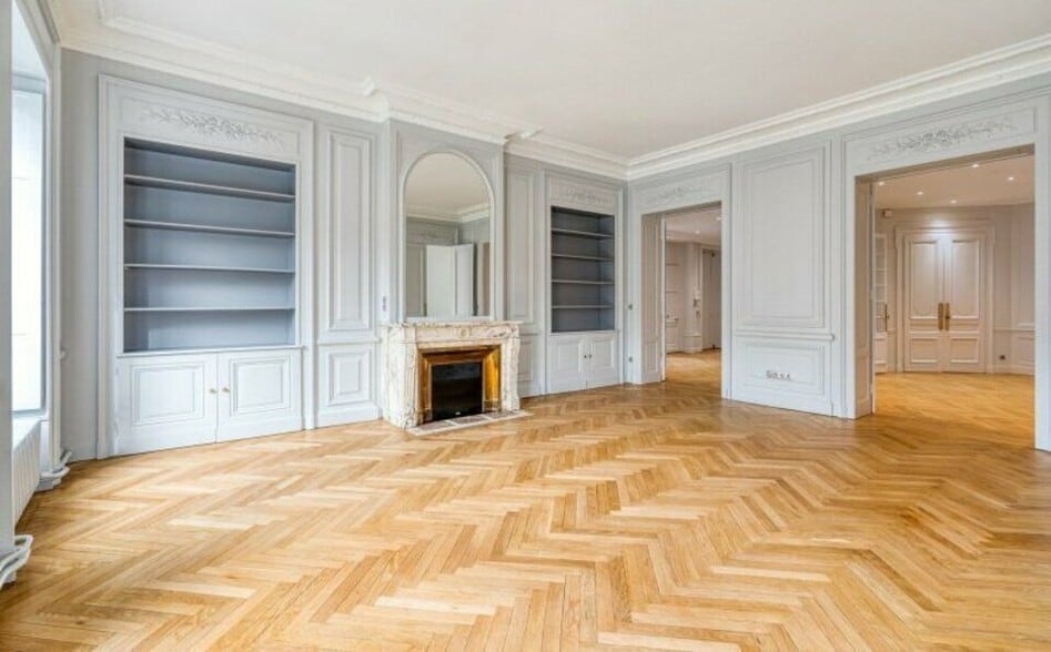 16 Rue Des Pyramides, Paris for lease - Interior Photo - Image 2 of 8