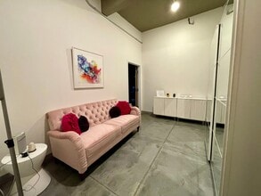 58 Pulaski St, Peabody, MA à louer Photo intérieure- Image 1 de 8