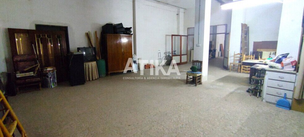 Commerce de détail dans Ontinyent à vendre - Photo du bâtiment - Image 2 de 6