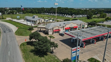 3400-3402 Highway 21 E, Bryan, TX for lease Building Photo- Image 1 of 10