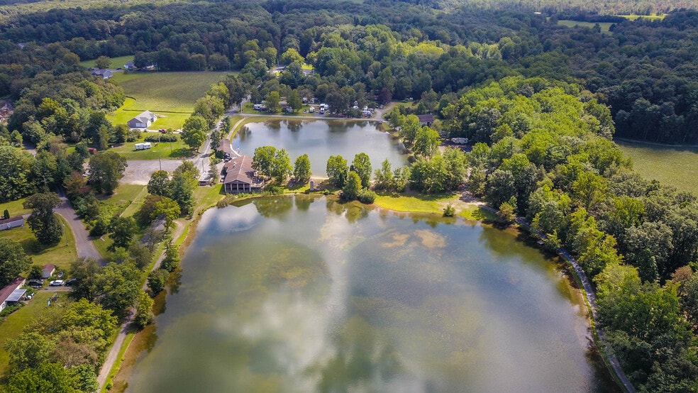 63 Blue Mountain rd, Schuylkill Haven, PA à vendre - Photo du bâtiment - Image 2 de 85