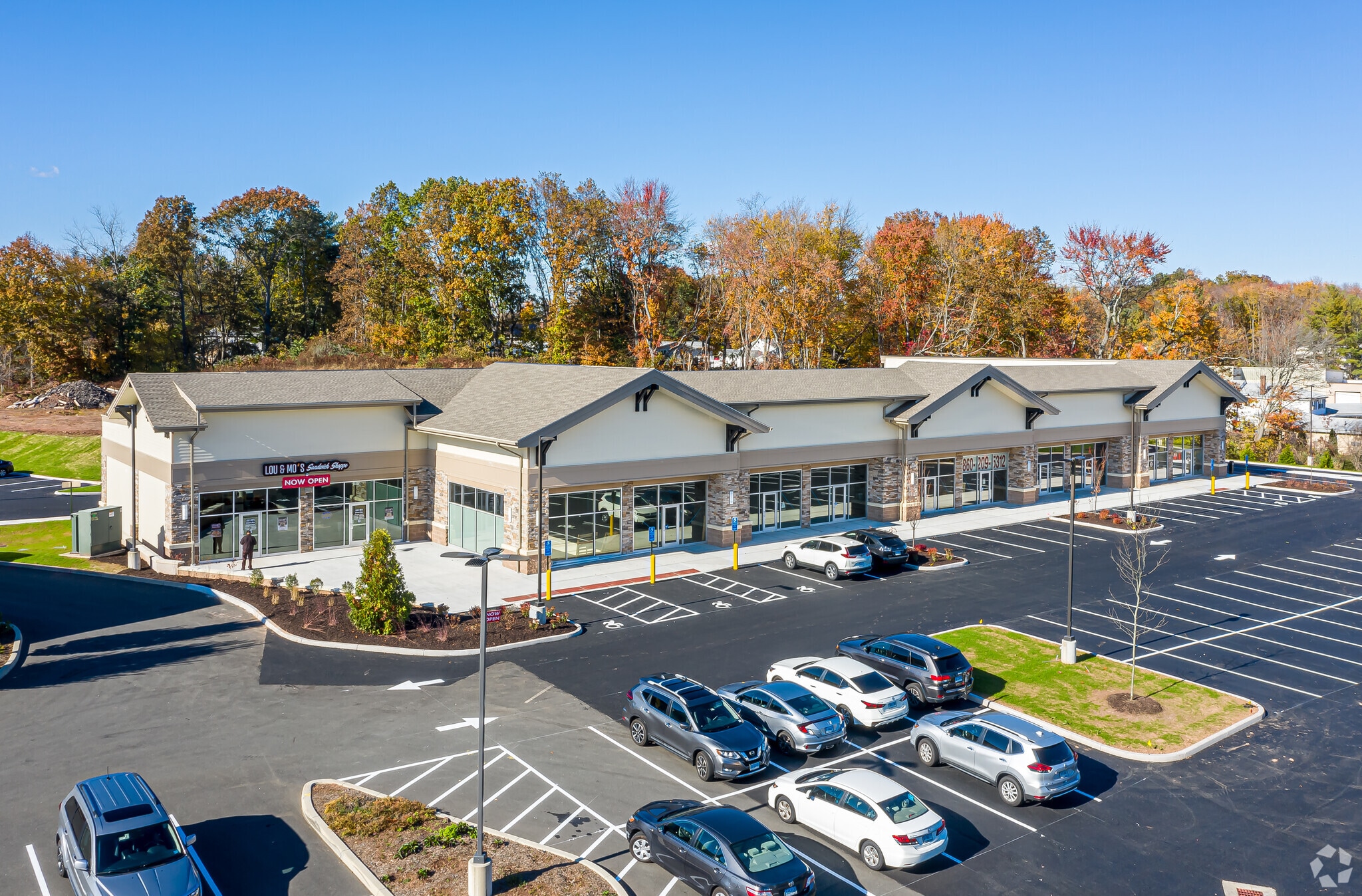 240 Berlin Tpke, Berlin, CT for lease Primary Photo- Image 1 of 14