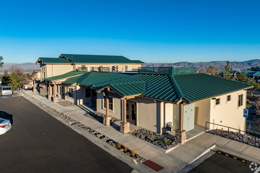 4797 Caughlin Pky, Reno, NV for lease - Building Photo - Image 2 of 3