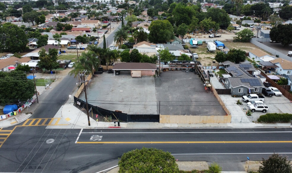 11086-11096 Pipeline Ave, Pomona, CA for sale - Building Photo - Image 3 of 3