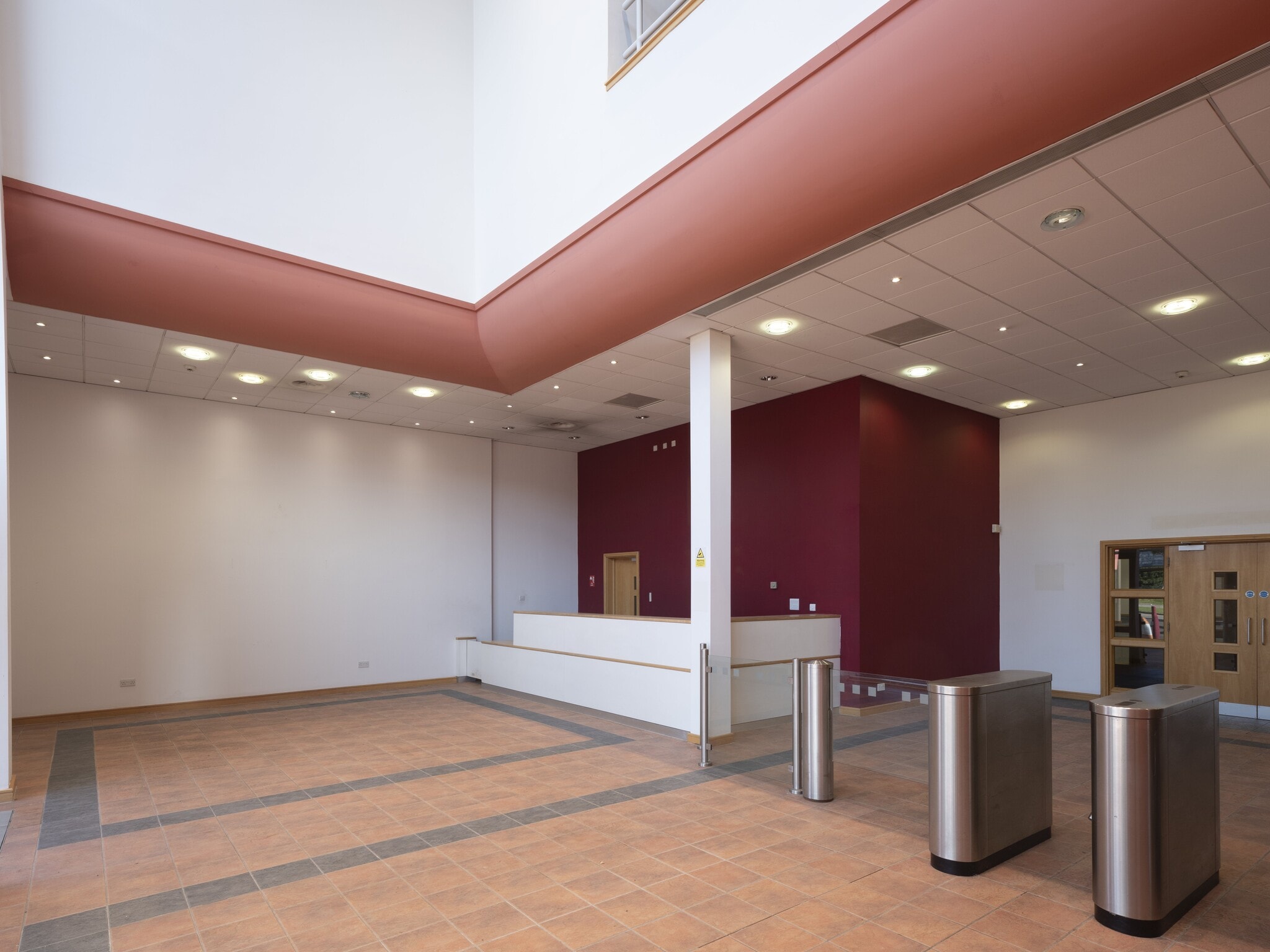 14 Woodhall, Holytown for lease Building Photo- Image 1 of 9