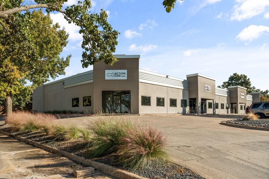 2100 Greenwood Dr, Southlake, TX à louer - Photo du bâtiment - Image 2 de 8