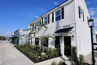 2506-2510 S Macdill Ave, Tampa, FL à louer Photo du bâtiment- Image 1 de 4