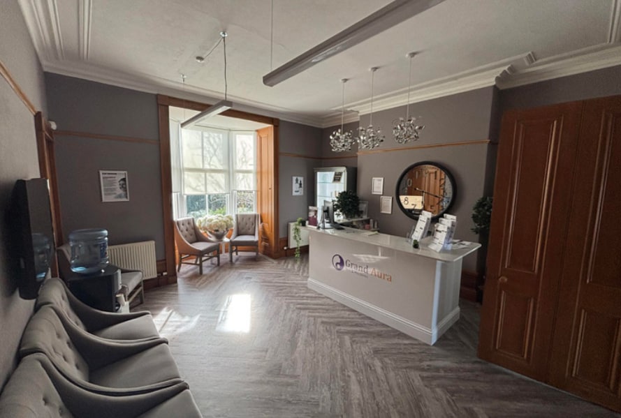 9 Carden Pl, Aberdeen for lease Interior Photo- Image 1 of 2