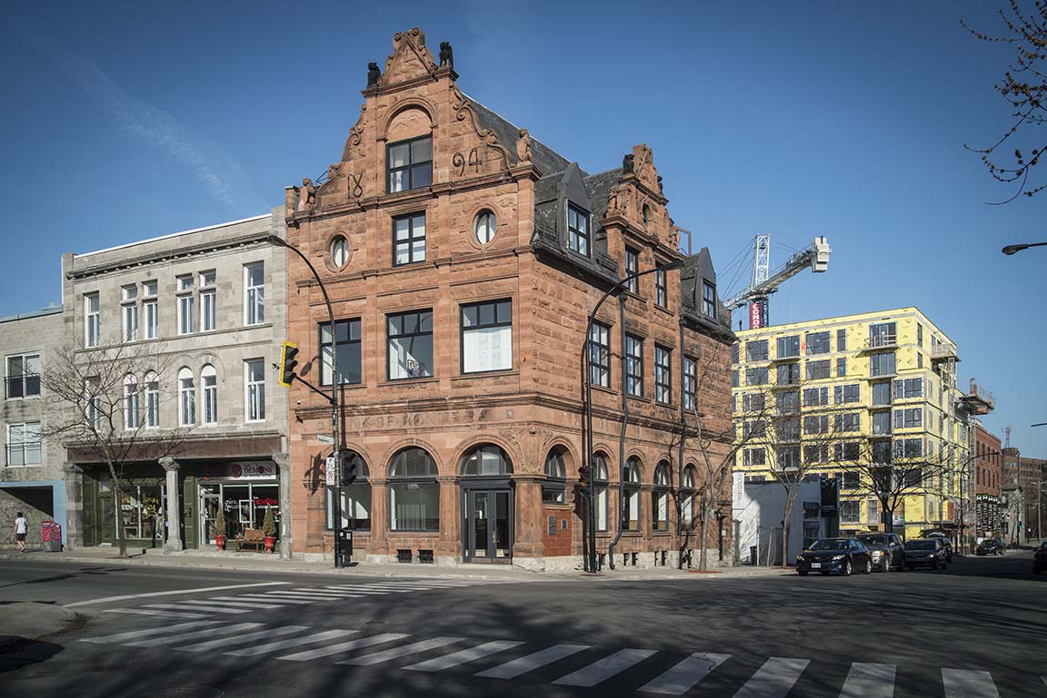 1850 Rue Notre-Dame O O, Montréal, QC à vendre Photo du bâtiment- Image 1 de 1