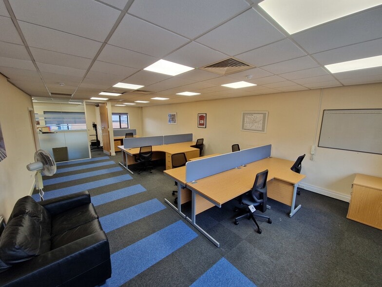 1-29 Brunel Pky, Derby for sale - Building Photo - Image 2 of 15