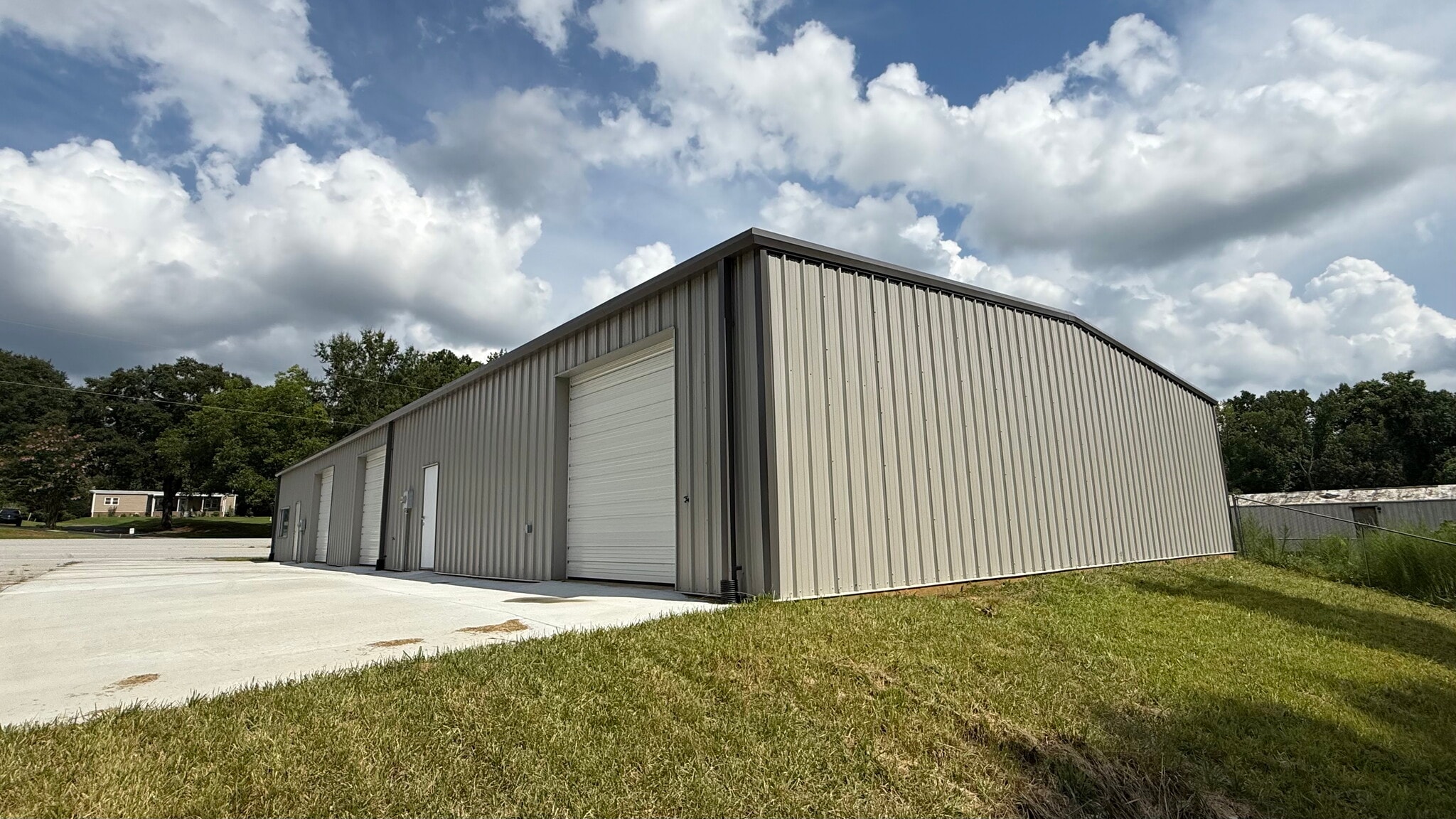 4384 S Church Street Ext, Roebuck, SC for lease Building Photo- Image 1 of 24