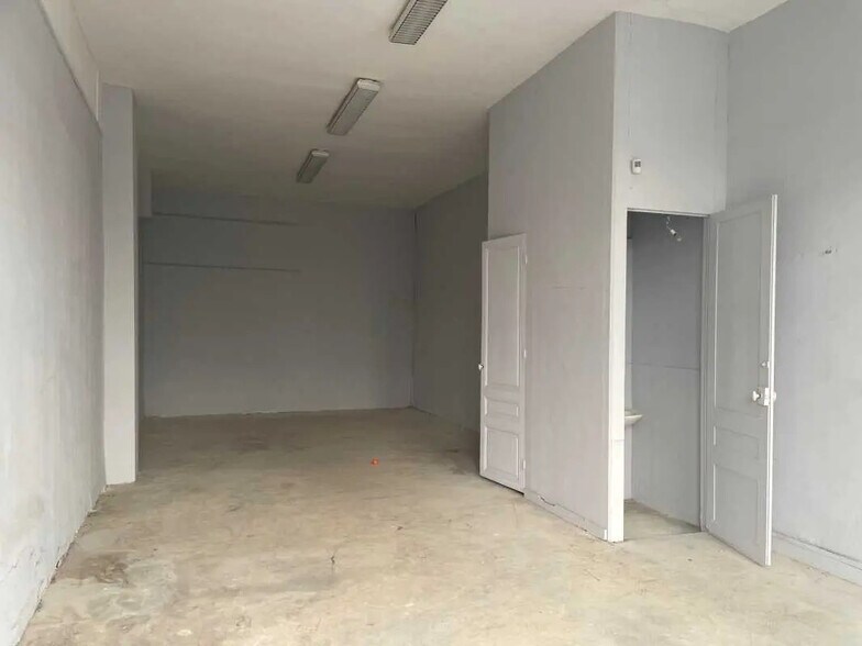 Flex dans Villeurbanne à louer - Photo intérieure - Image 1 de 6