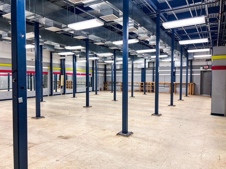 120 W Harrison St, Tallahassee, FL à louer - Photo du bâtiment - Image 2 de 18