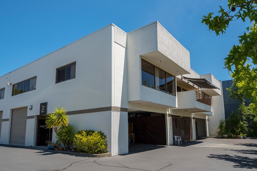 74 Digital Dr, Novato, CA à vendre - Photo principale - Image 1 de 46