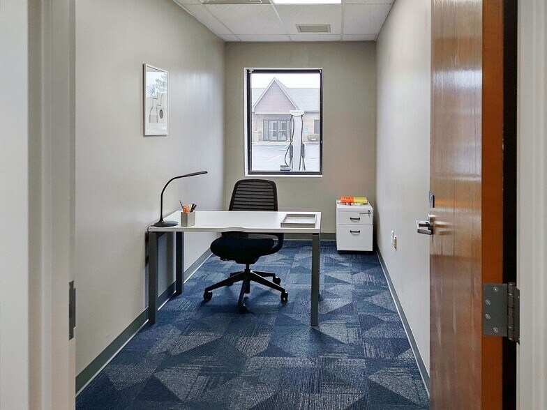 1795 Baseline Rd, Grand Island, NY à louer - Photo intérieure - Image 3 de 8