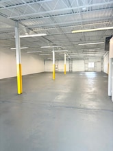 5222-5232 Tractor Rd, Toledo, OH for lease Interior Photo- Image 2 of 6