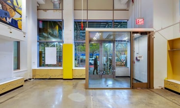 400 W 42nd St, New York, NY for lease Interior Photo- Image 2 of 6