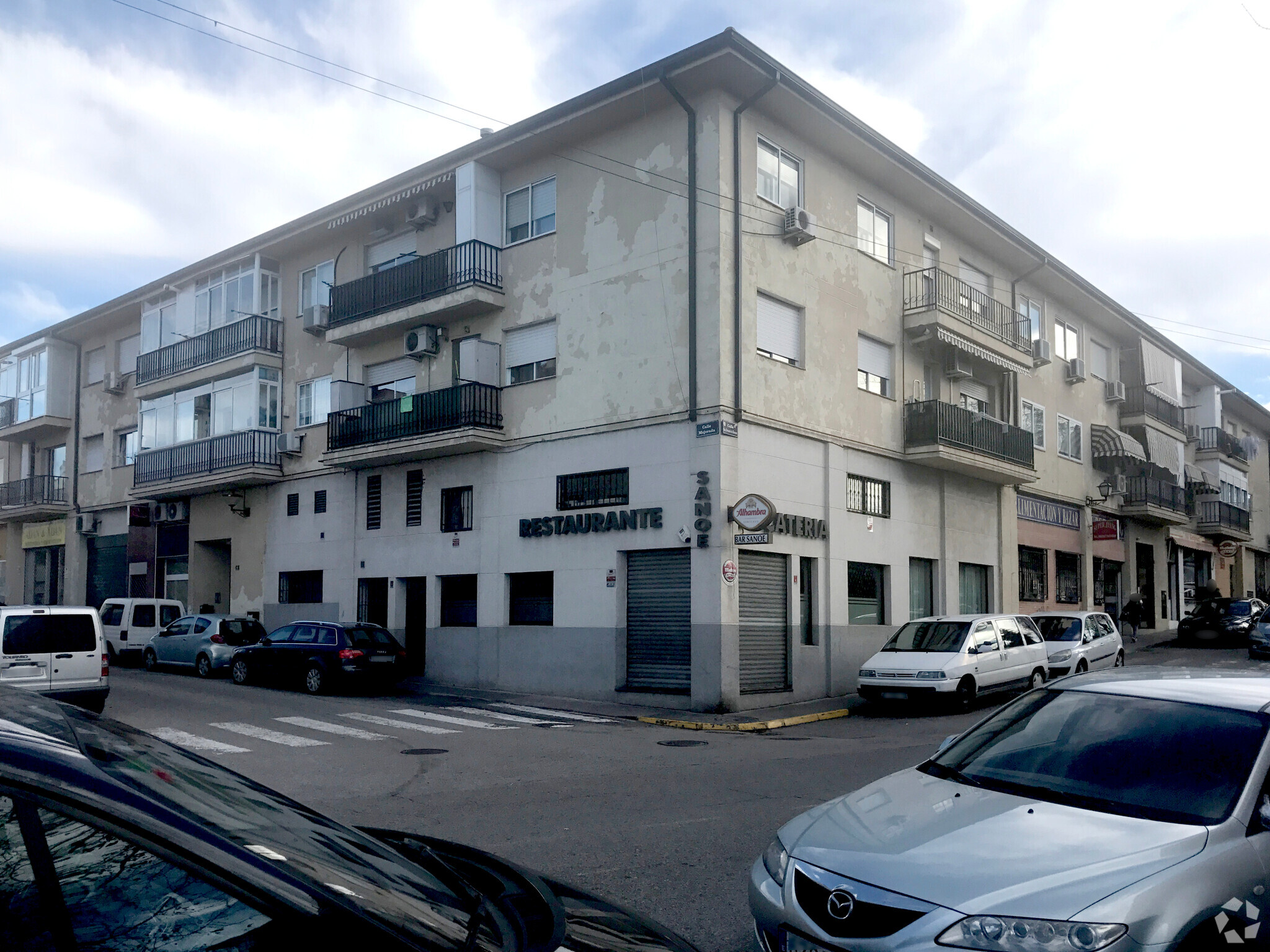 Calle Cataluña, 1, Velilla de San Antonio, Madrid for sale Primary Photo- Image 1 of 7