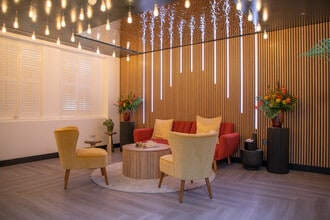 16-18 St Johns Ln, Londres à louer Photo intérieure- Image 1 de 10