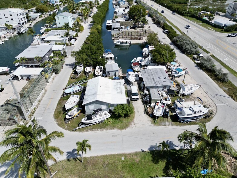 24931 Overseas Hwy, Summerland Key, FL for sale - Building Photo - Image 1 of 8