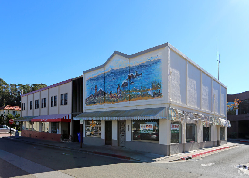 2221-2233 Pear St, Pinole, CA for lease - Building Photo - Image 3 of 4