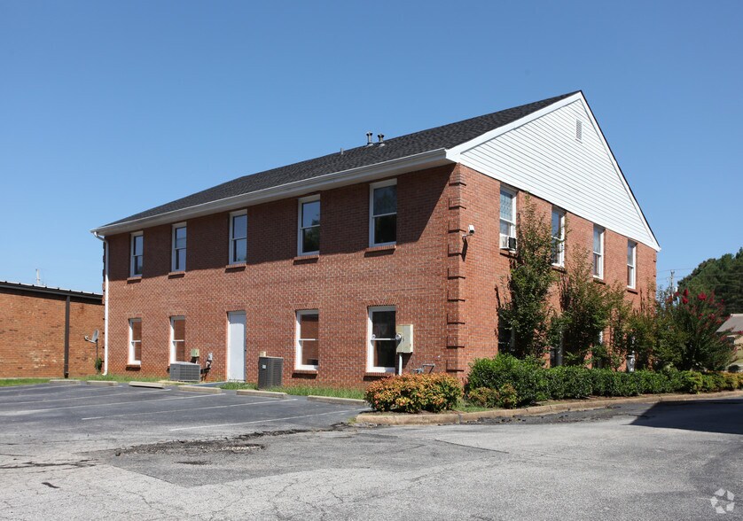 4327 Mundy Mill Rd, Oakwood, GA à vendre - Photo du bâtiment - Image 3 de 24