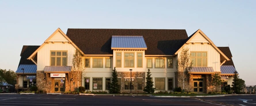 7199 Kalamazoo Ave SE, Caledonia, MI à louer - Photo principale - Image 1 de 4