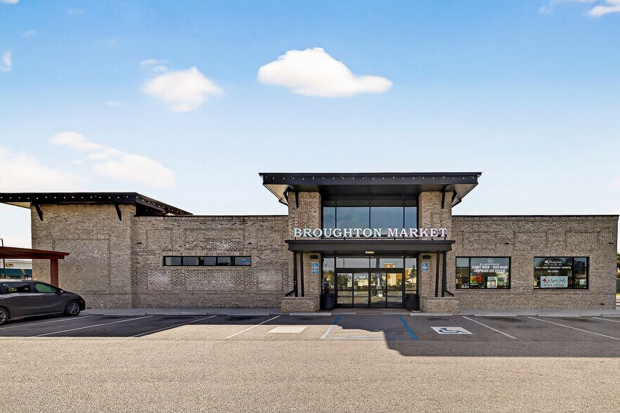 221 Tanger Outlets Blvd, Pooler, GA à vendre - Photo du bâtiment - Image 2 de 20
