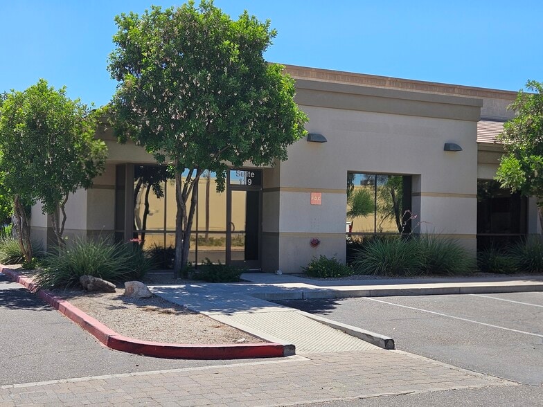 18205 N 51st Ave, Glendale, AZ for lease - Building Photo - Image 1 of 13