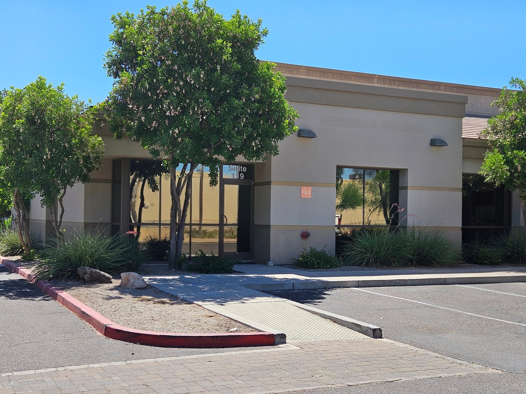 18205 N 51st Ave, Glendale, AZ à louer Photo du bâtiment- Image 1 de 14