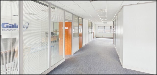 2B Orbital Ct, East Kilbride à vendre - Photo du bâtiment - Image 2 de 3