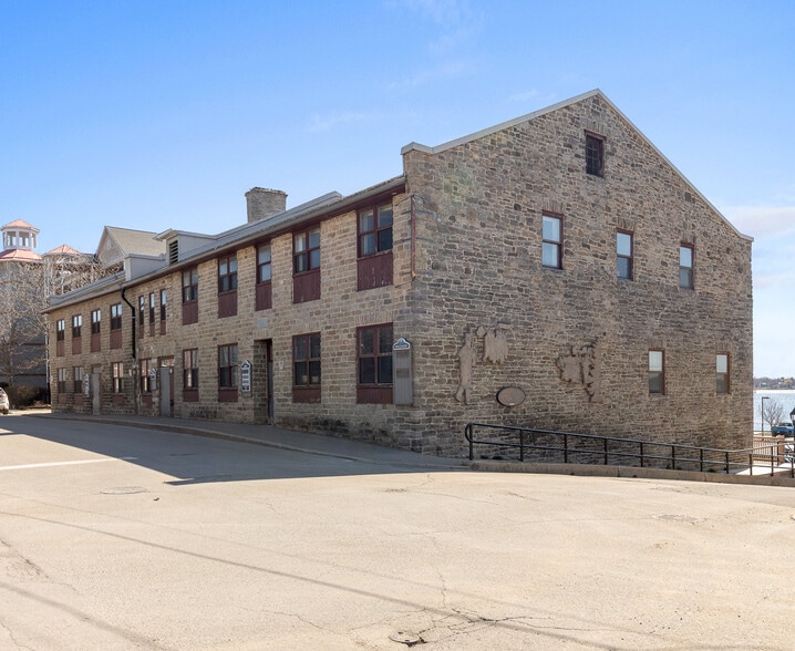 193-197 Water St, Prescott, ON for sale - Building Photo - Image 2 of 6
