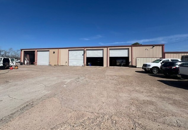 More details for 1967 Bingle Rd, Houston, TX - Industrial for Lease