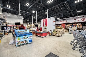 1541 Merivale Rd, Ottawa, ON for lease Building Photo- Image 2 of 5