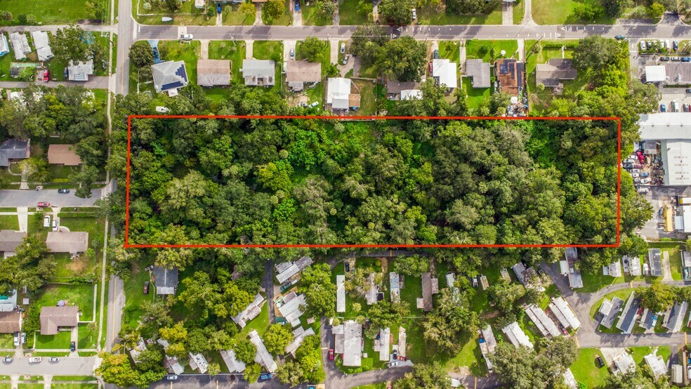 Brentwood, Daytona Beach, FL à vendre - Photo du bâtiment - Image 3 de 43