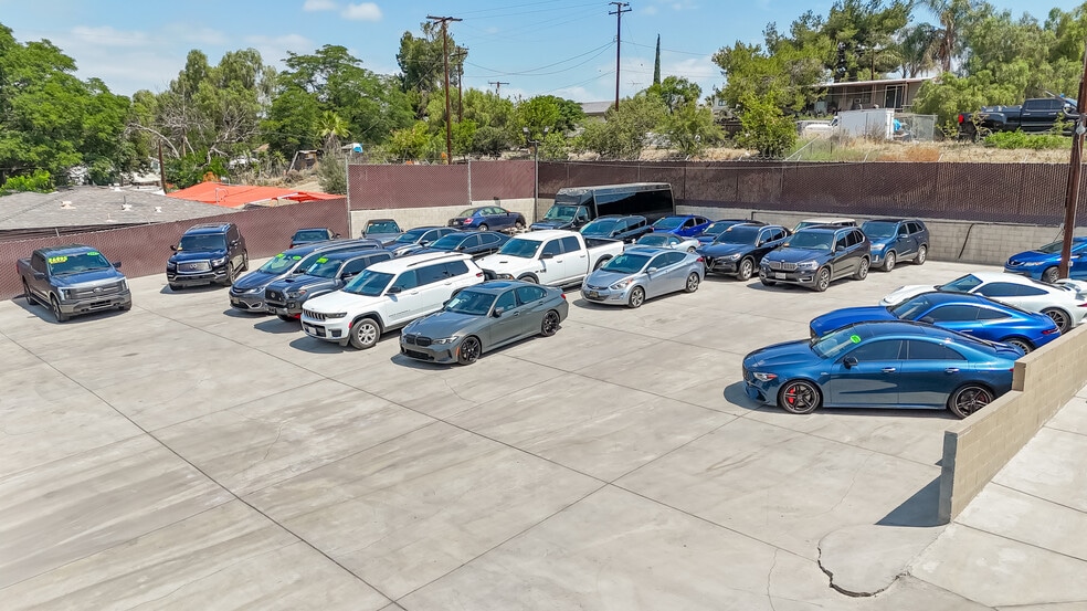 19700 Temescal Canyon Rd, Corona, CA for lease - Building Photo - Image 3 of 31