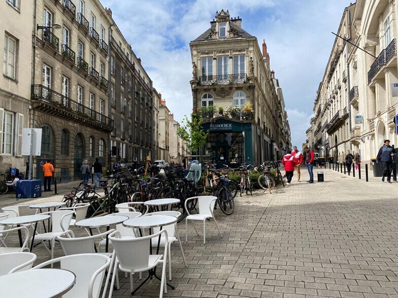 Commerce de détail dans Nantes à louer - Photo du bâtiment - Image 3 de 8