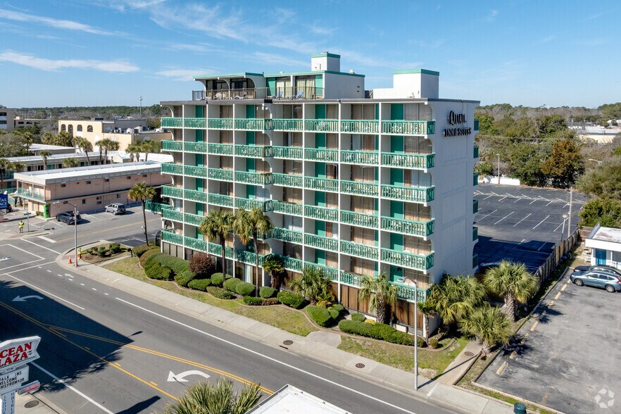 1004 S Ocean Blvd, Myrtle Beach, SC à vendre - Photo principale - Image 3 de 9