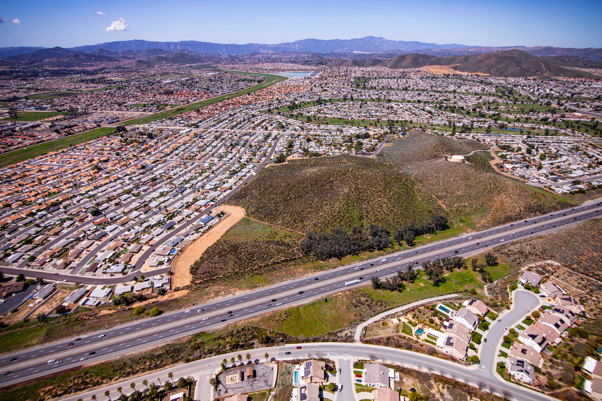 27285 El Rancho Dr, Menifee, CA à vendre Photo principale- Image 1 de 5