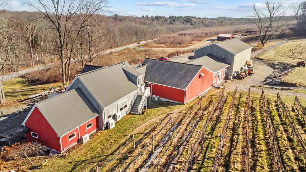 848 CT-171, Woodstock, CT for sale - Primary Photo - Image 3 of 27