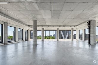 25 Kent Ave, Brooklyn, NY for lease Building Photo- Image 2 of 3