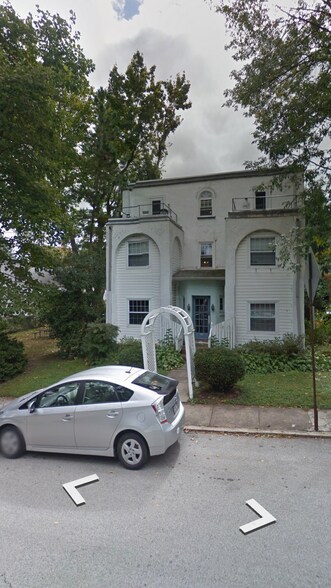 100 Sabine Ave, Narberth, PA à vendre - Photo du bâtiment - Image 3 de 12