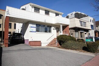 Plus de détails pour 2015 Center Ave, Fort Lee, NJ - Commerce de détail à vendre