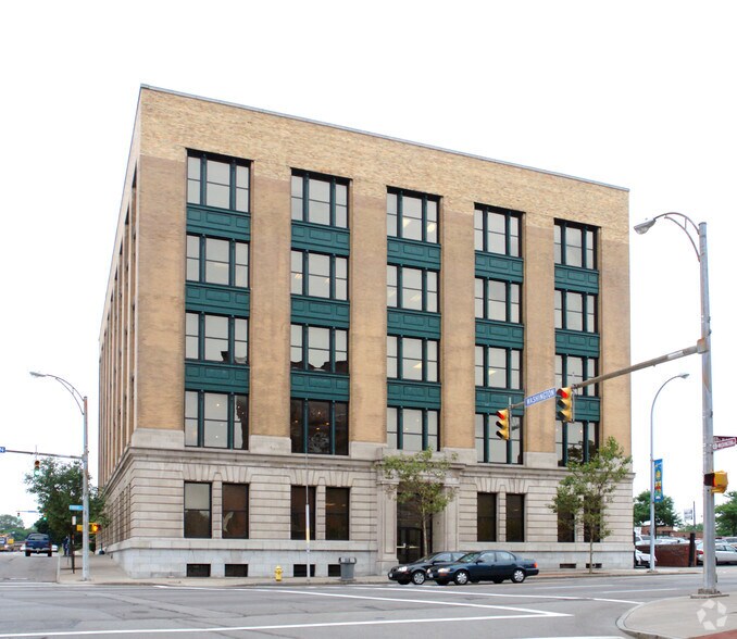 1 S Washington St, Rochester, NY à louer - Photo du bâtiment - Image 3 de 11