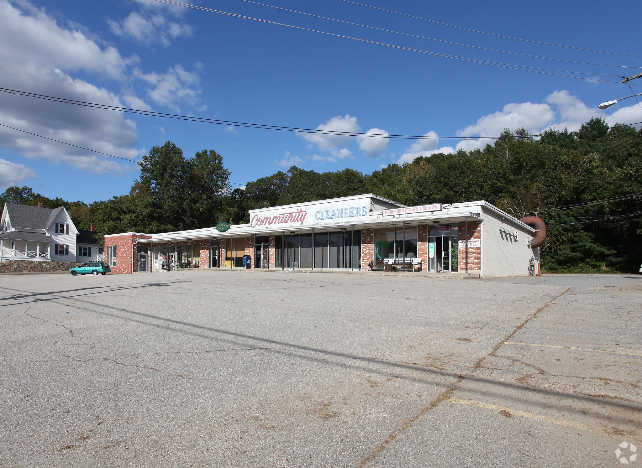 542-548 N Main St, Danielson, CT for lease Primary Photo- Image 1 of 5