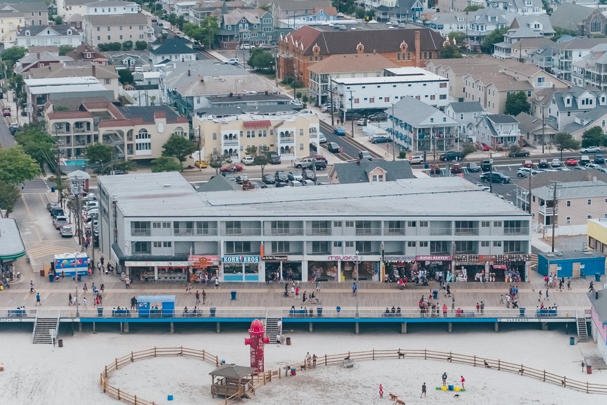 3000 Boardwalk Ave, Wildwood, NJ à vendre - Photo du bâtiment - Image 1 de 1