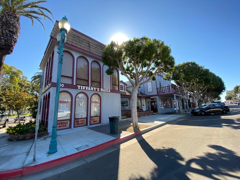 244-246 Main St, Seal Beach, CA for lease - Building Photo - Image 3 of 10