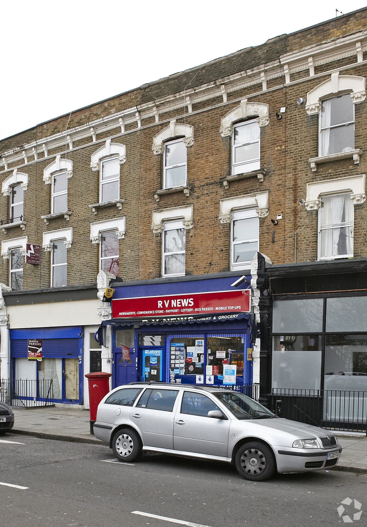 69 Fernhead Rd, Londres à louer Photo principale- Image 1 de 4