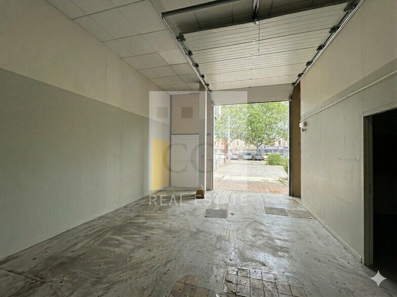Flex in Échirolles for sale - Interior Photo - Image 2 of 5