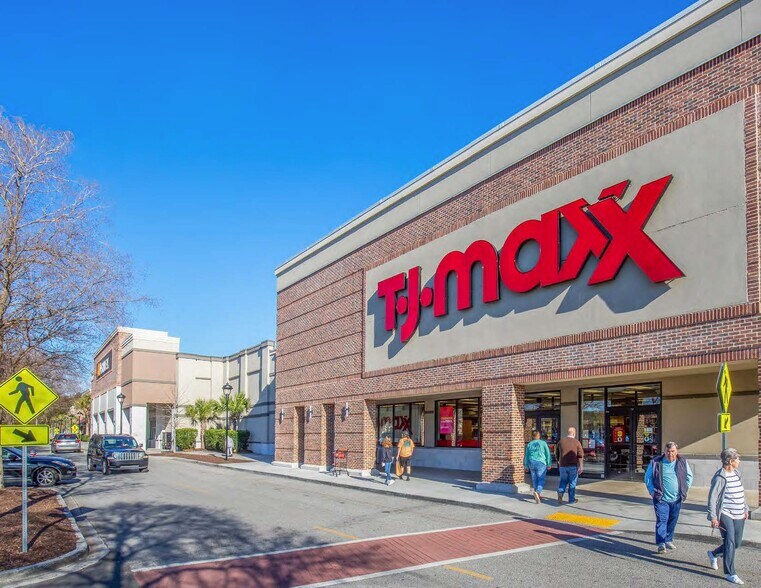 1500 Hwy 17 Byp N, Mount Pleasant, SC à louer - Photo du bâtiment - Image 3 de 8